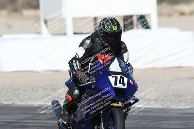 media/Dec-06-2025-CVMA (Sat) [[4a896cc04c]]/Race 4-Formula Middleweight/